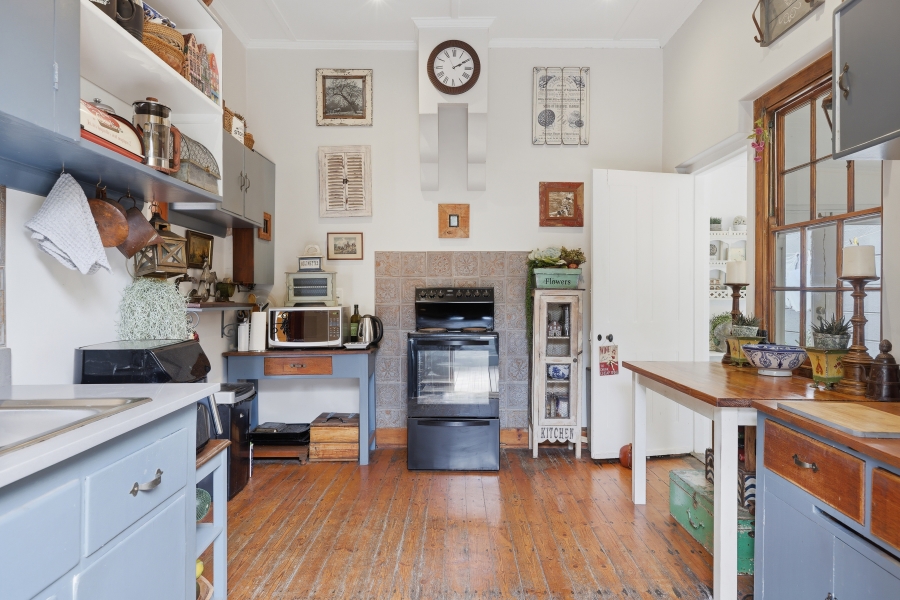 2 Bedroom Property for Sale in Tamboerskloof Western Cape